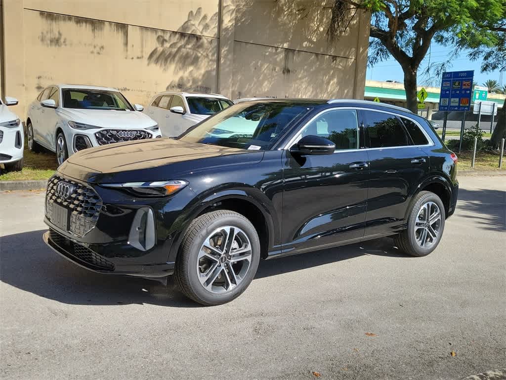 Thumbnail: 2025 Audi Q5 - 4