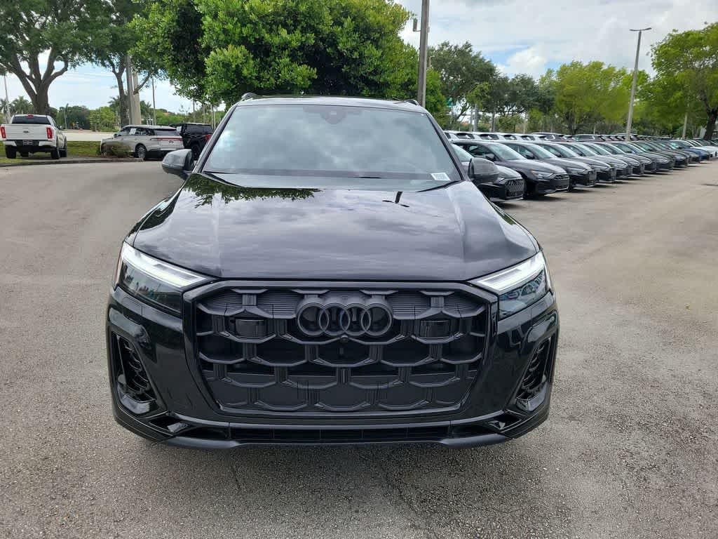 Thumbnail: 2026 Audi Q7 - 3