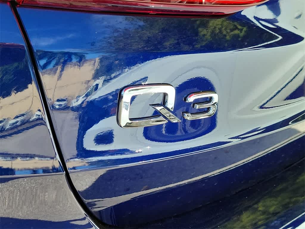 Thumbnail: 2025 Audi Q3 - 15