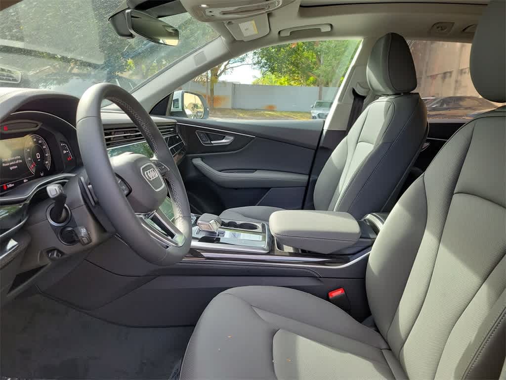 Thumbnail: 2026 Audi Q8 - 19