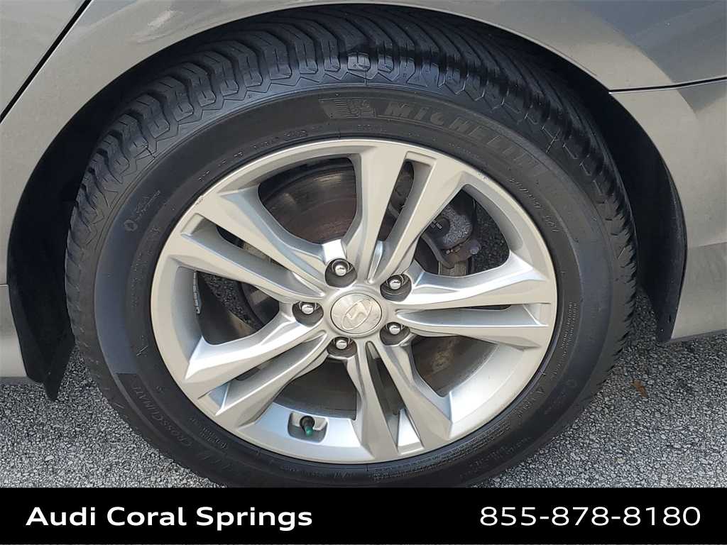 Thumbnail: 2018 Hyundai Sonata - 16