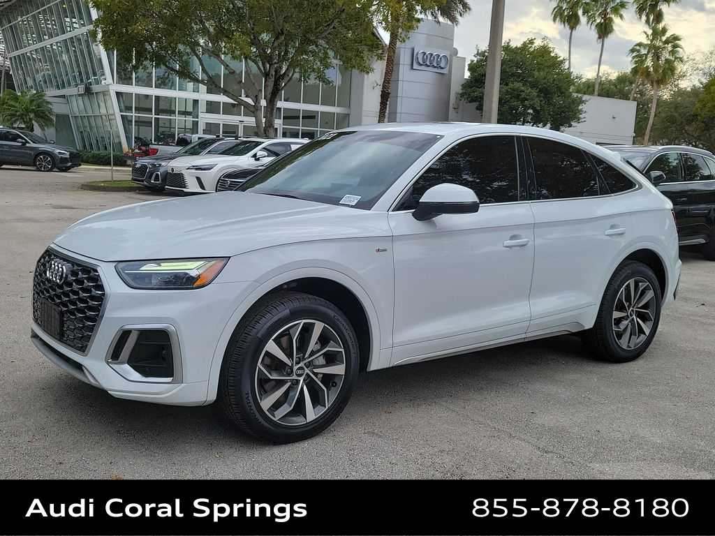 Thumbnail: 2021 Audi Q5 - 4