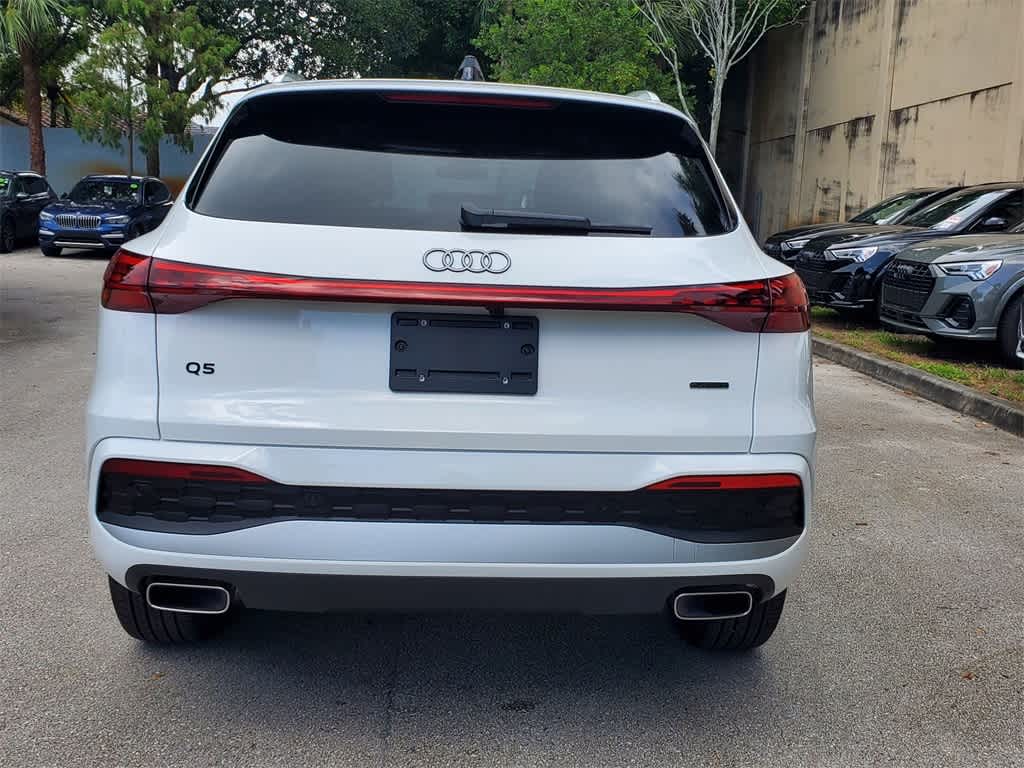 Thumbnail: 2025 Audi Q5 - 13