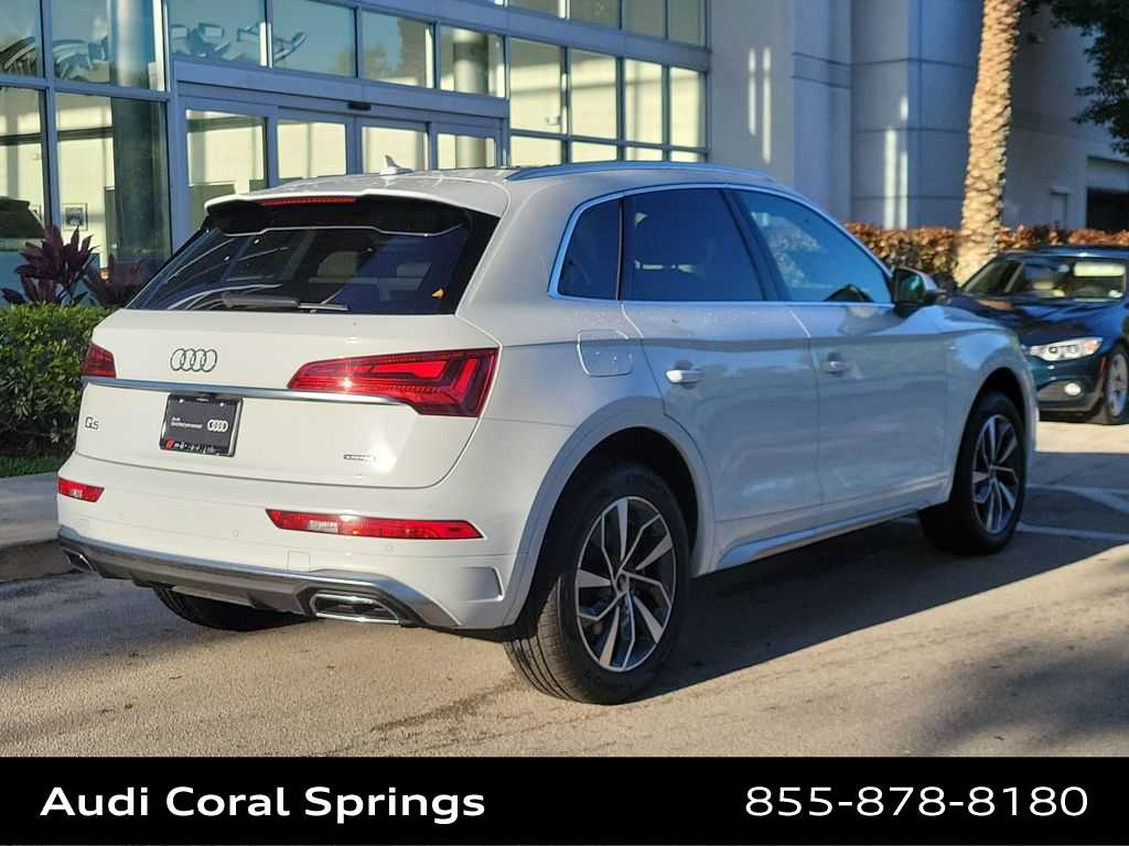 Thumbnail: 2023 Audi Q5 - 8