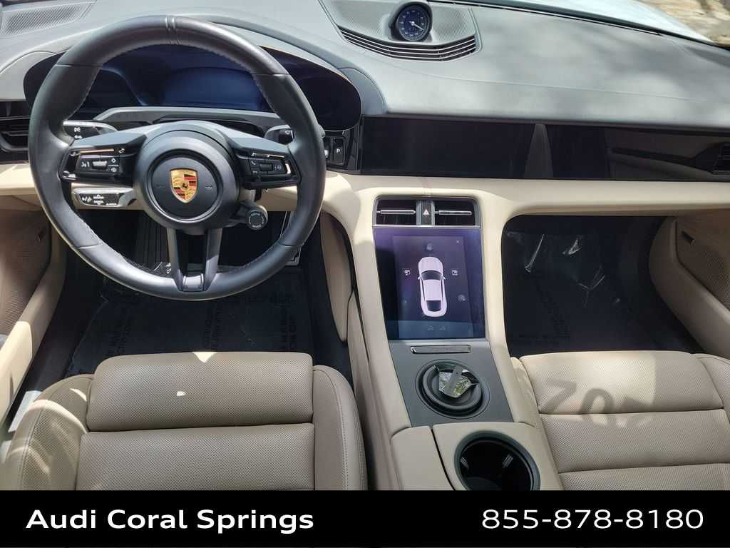 Thumbnail: 2023 Porsche Taycan - 18