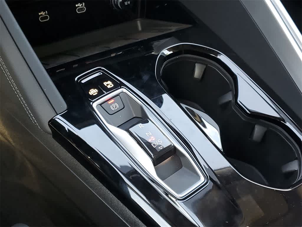 Thumbnail: 2025 Audi Q5 - 17