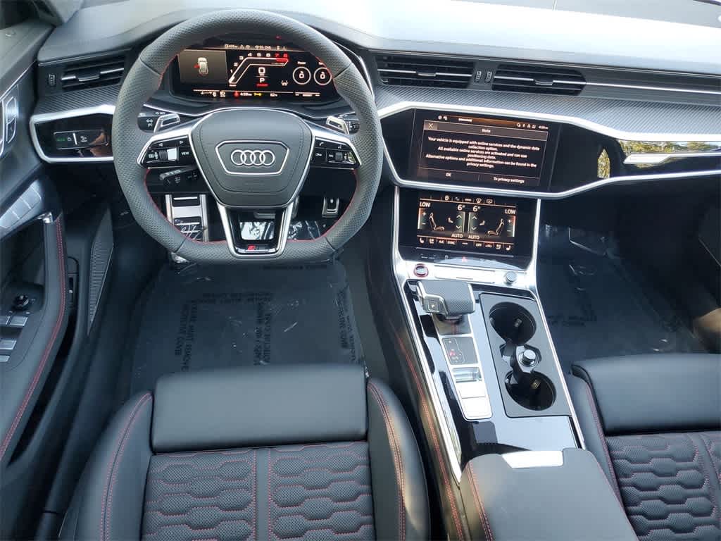 Thumbnail: 2025 Audi RS 6 - 18