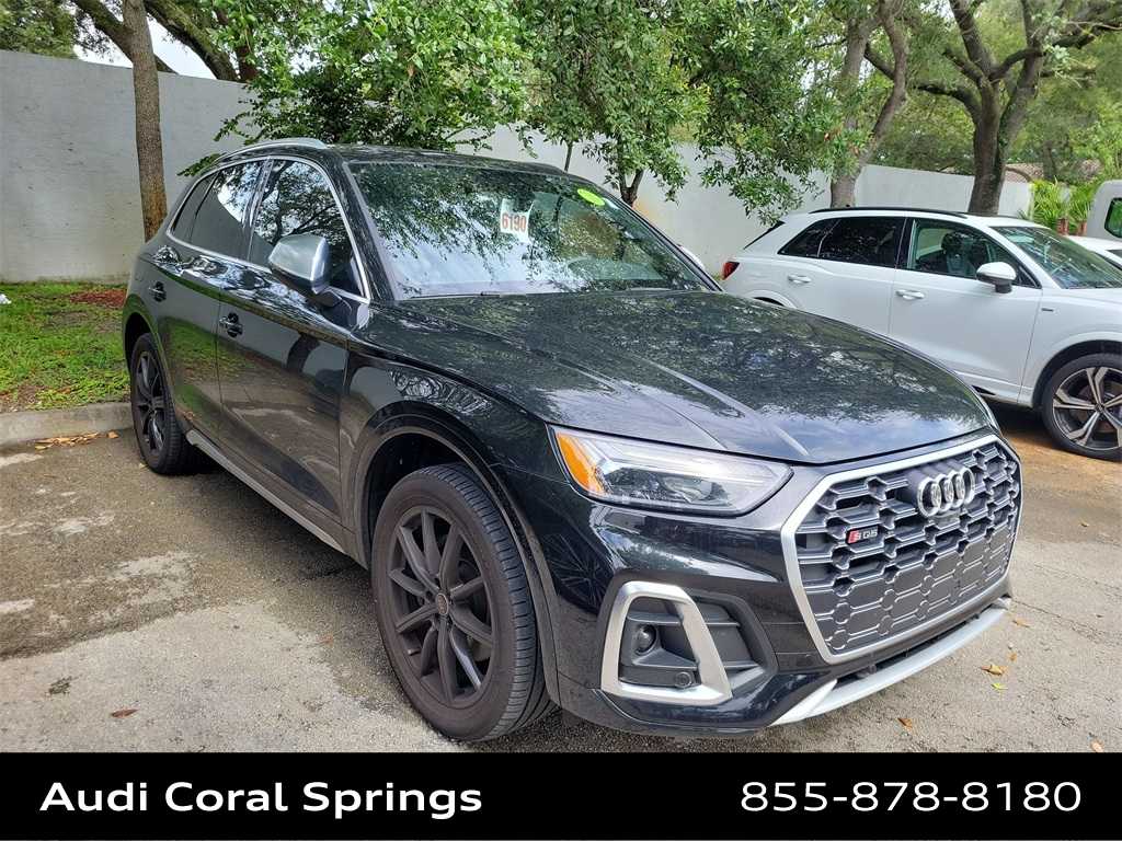 Thumbnail: 2022 Audi SQ5 - 8