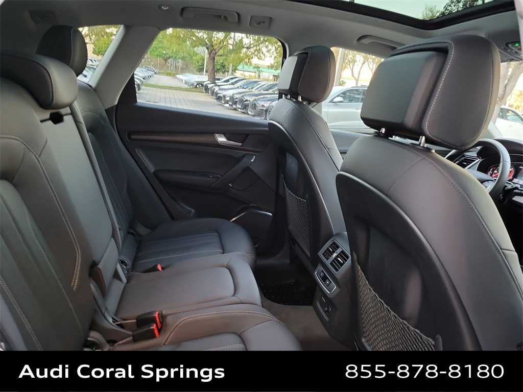 Thumbnail: 2022 Audi Q5 - 20