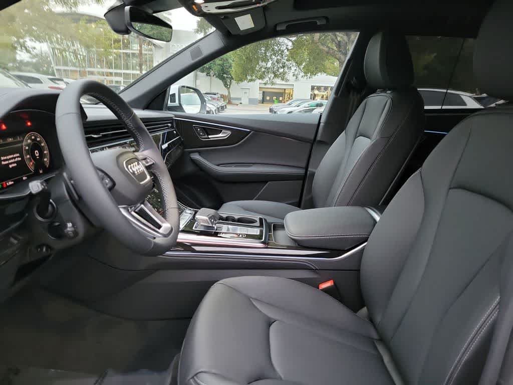 Thumbnail: 2026 Audi Q8 - 19