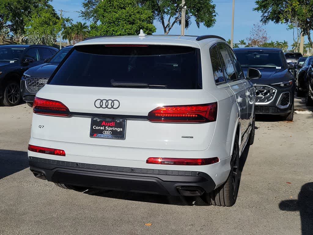Thumbnail: 2026 Audi Q7 - 8