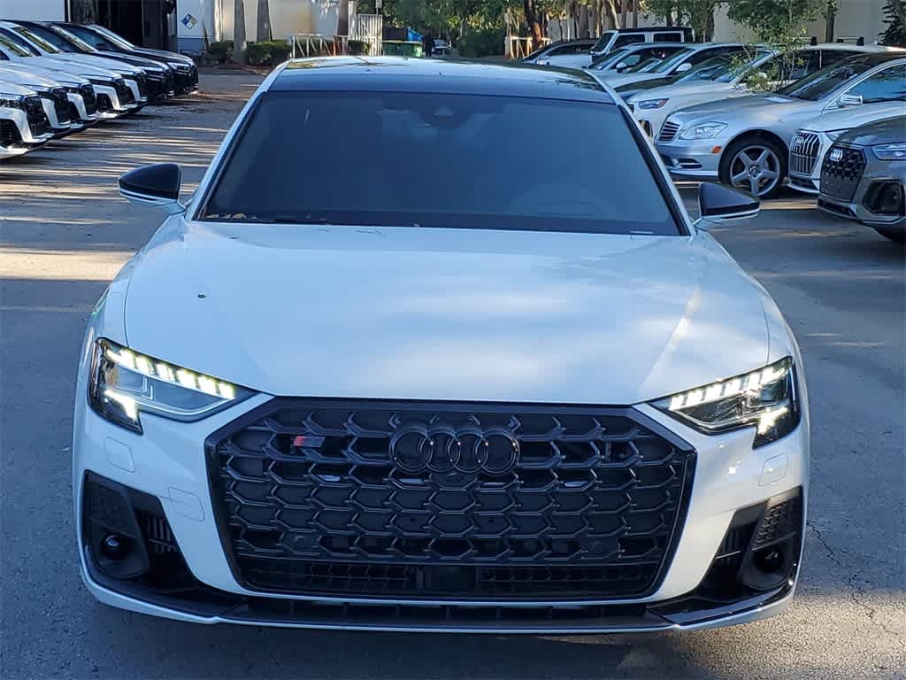 Thumbnail: 2025 Audi S8 - 14