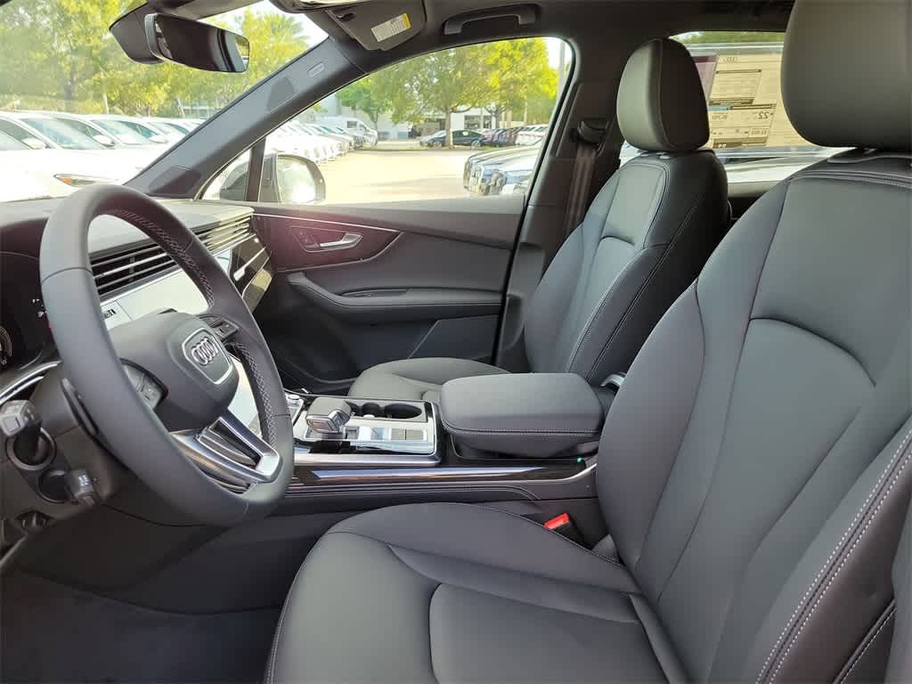 Thumbnail: 2026 Audi Q7 - 11