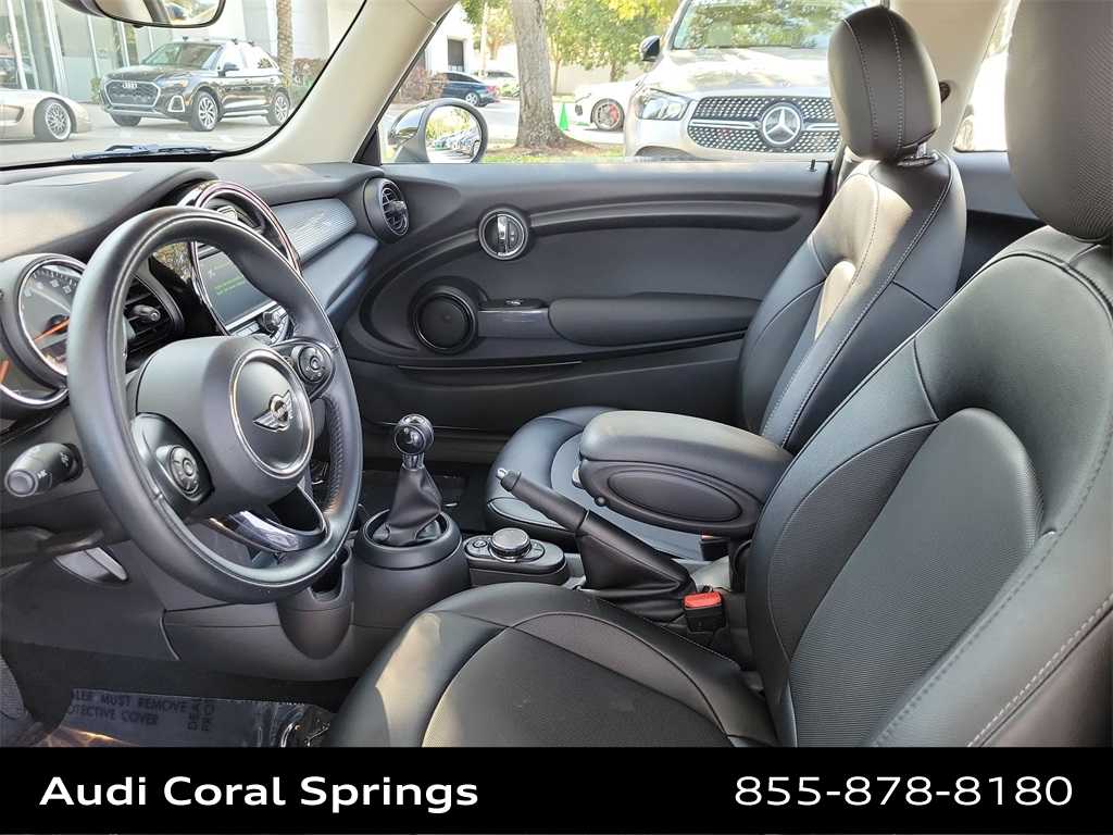 Thumbnail: 2018 MINI Cooper Hardtop - 18