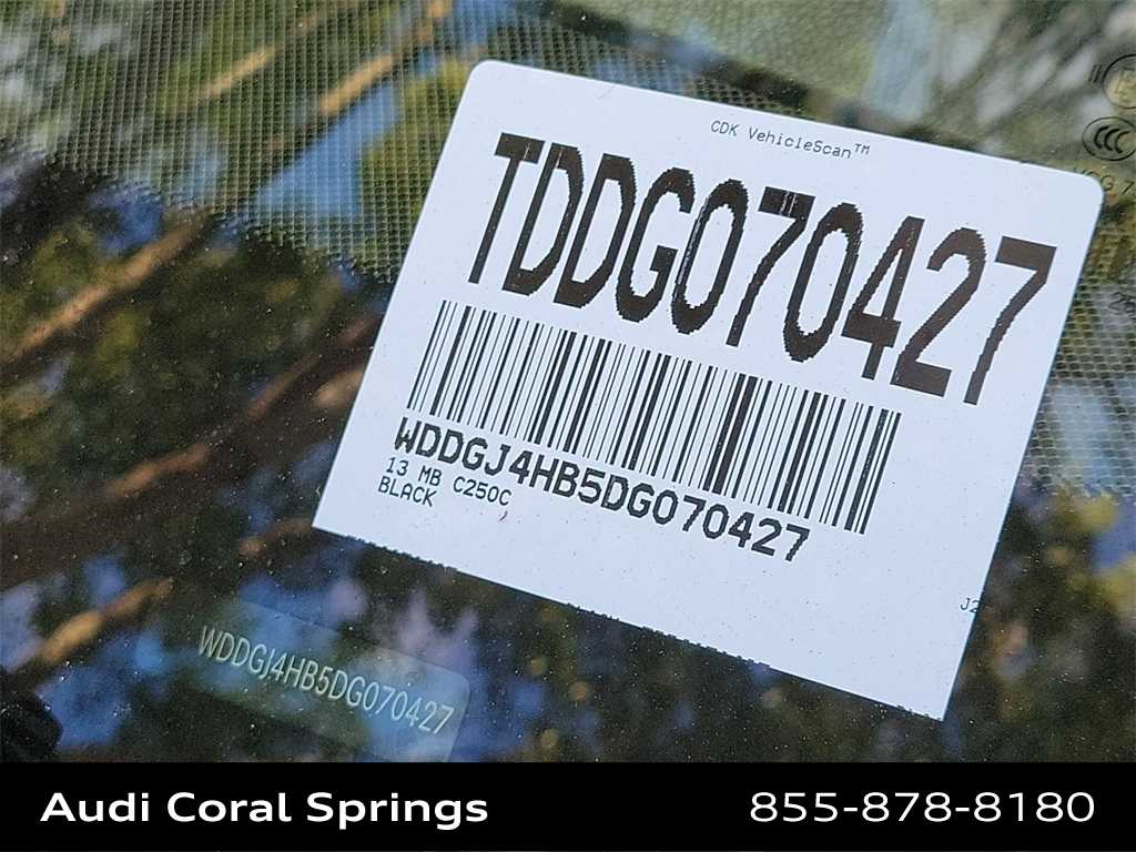 Thumbnail: 2013 Mercedes-Benz C-Class - 29