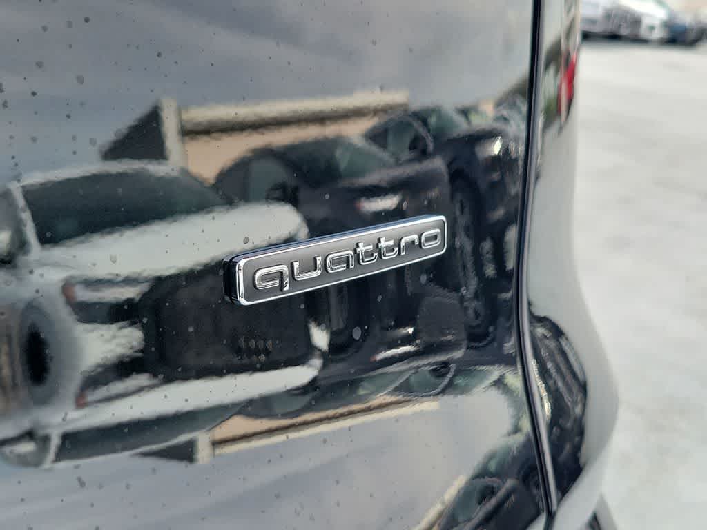 Thumbnail: 2025 Audi Q5 - 11