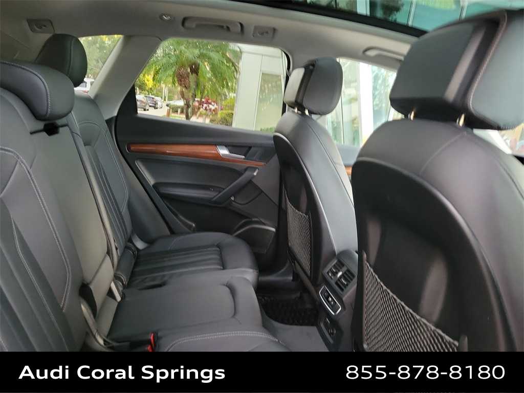 Thumbnail: 2023 Audi Q5 - 21