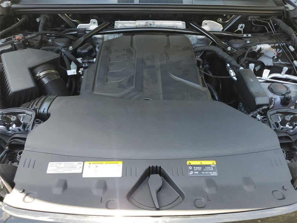 Thumbnail: 2025 Audi Q5 - 17