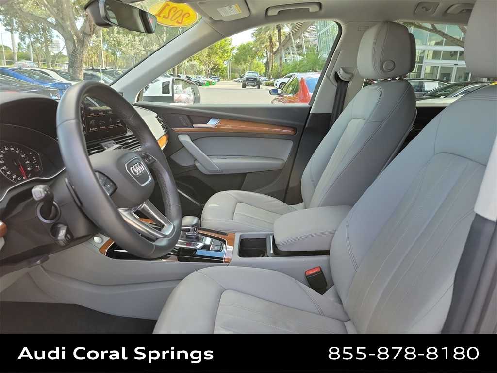 Thumbnail: 2022 Audi Q5 - 11