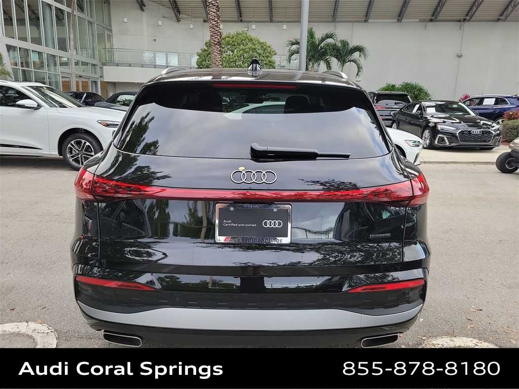 Thumbnail: 2025 Audi Q5 - 13