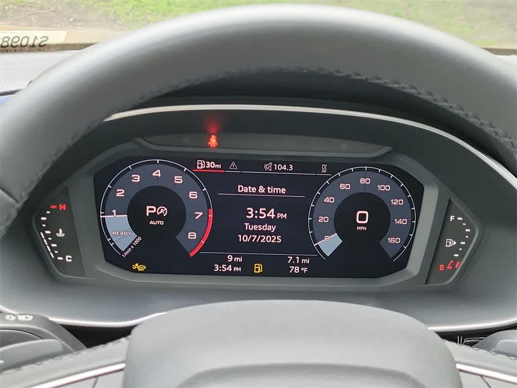 Thumbnail: 2025 Audi Q3 - 18