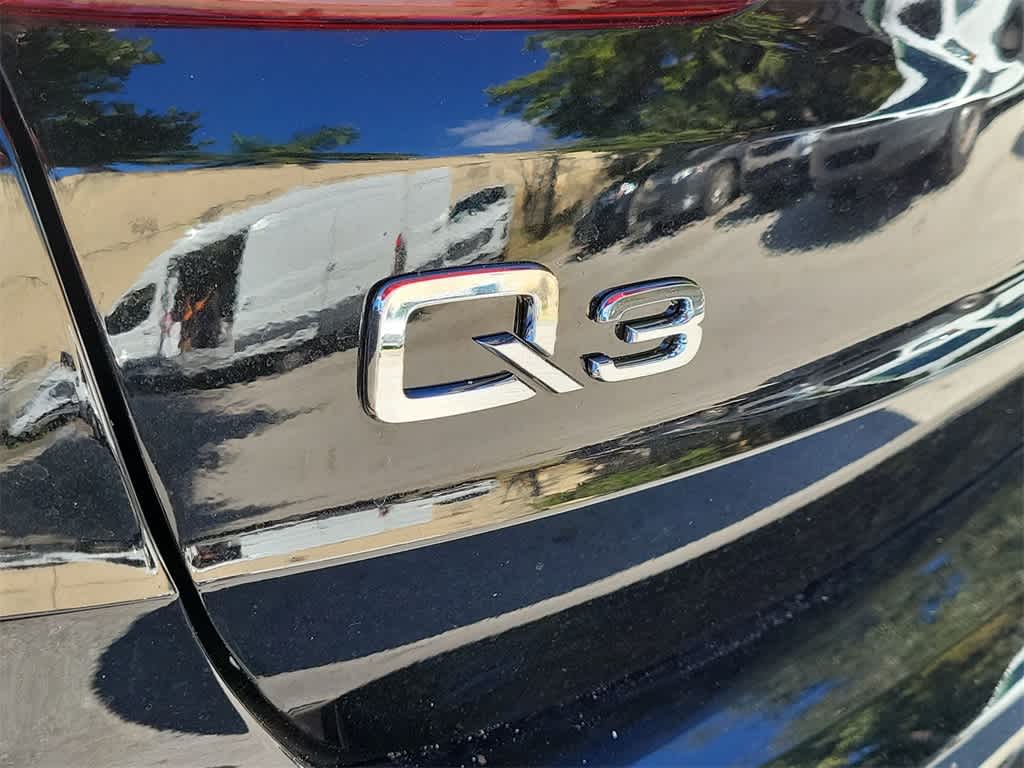 Thumbnail: 2025 Audi Q3 - 15