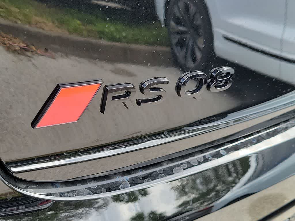 Thumbnail: 2026 Audi RS Q8 - 15