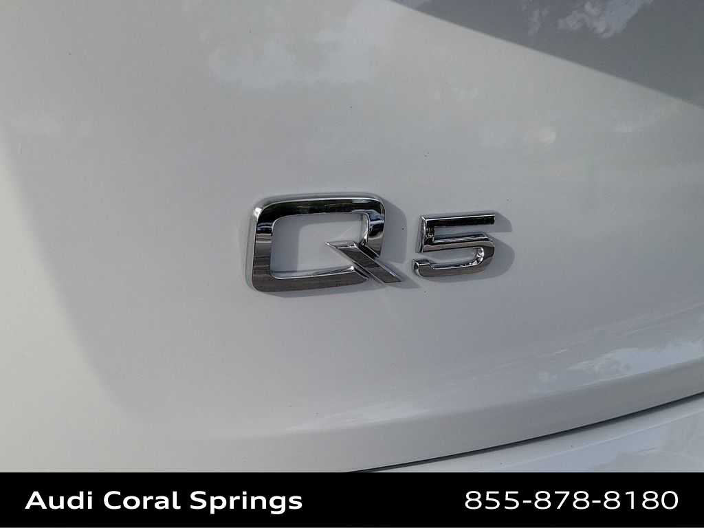 Thumbnail: 2023 Audi Q5 - 15