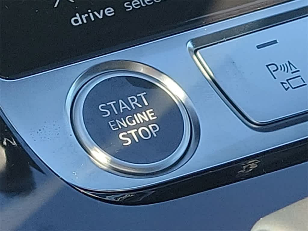 Thumbnail: 2026 Audi Q8 - 19