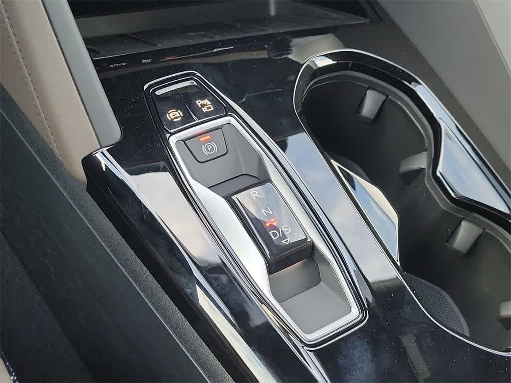 Thumbnail: 2025 Audi Q5 - 17