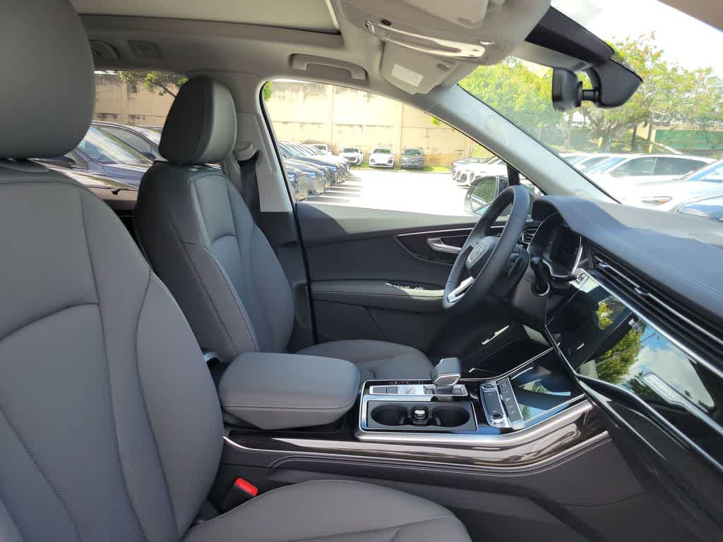 Thumbnail: 2026 Audi Q7 - 22
