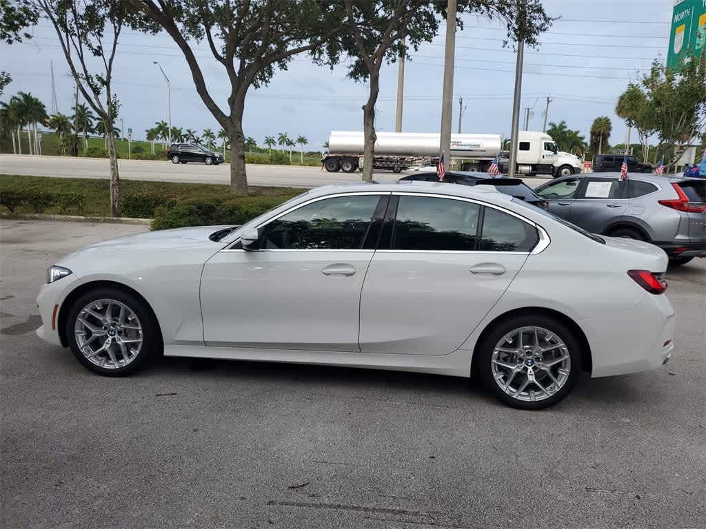 2025 BMW 3 Series 330i 11