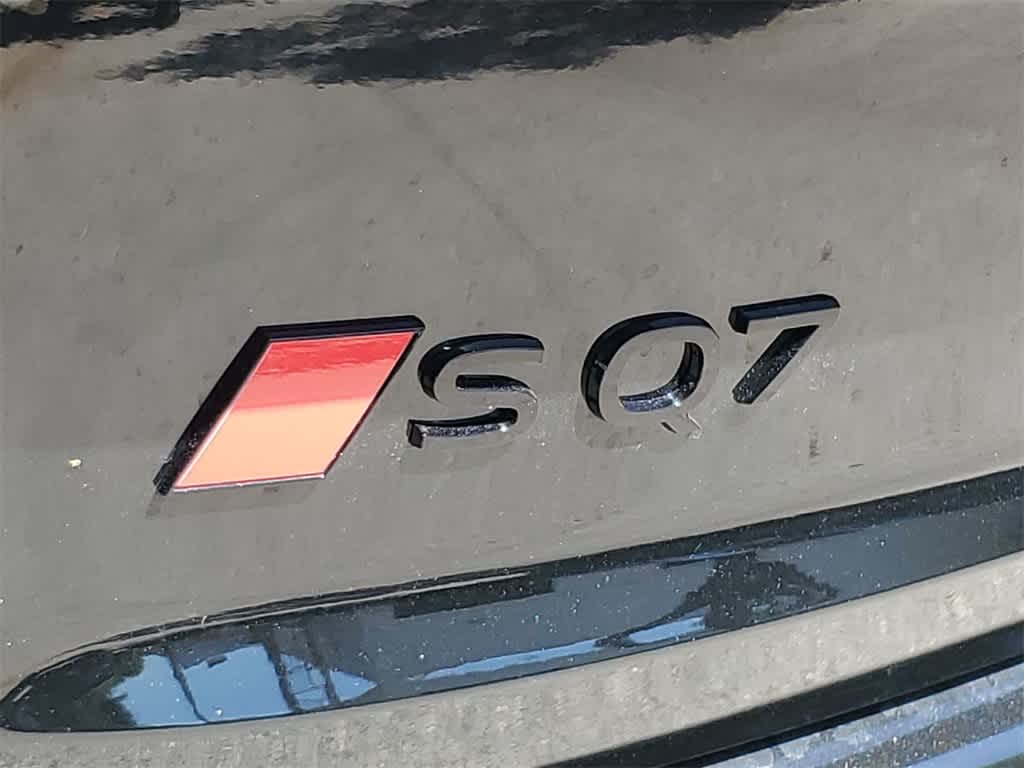Thumbnail: 2025 Audi SQ7 - 15