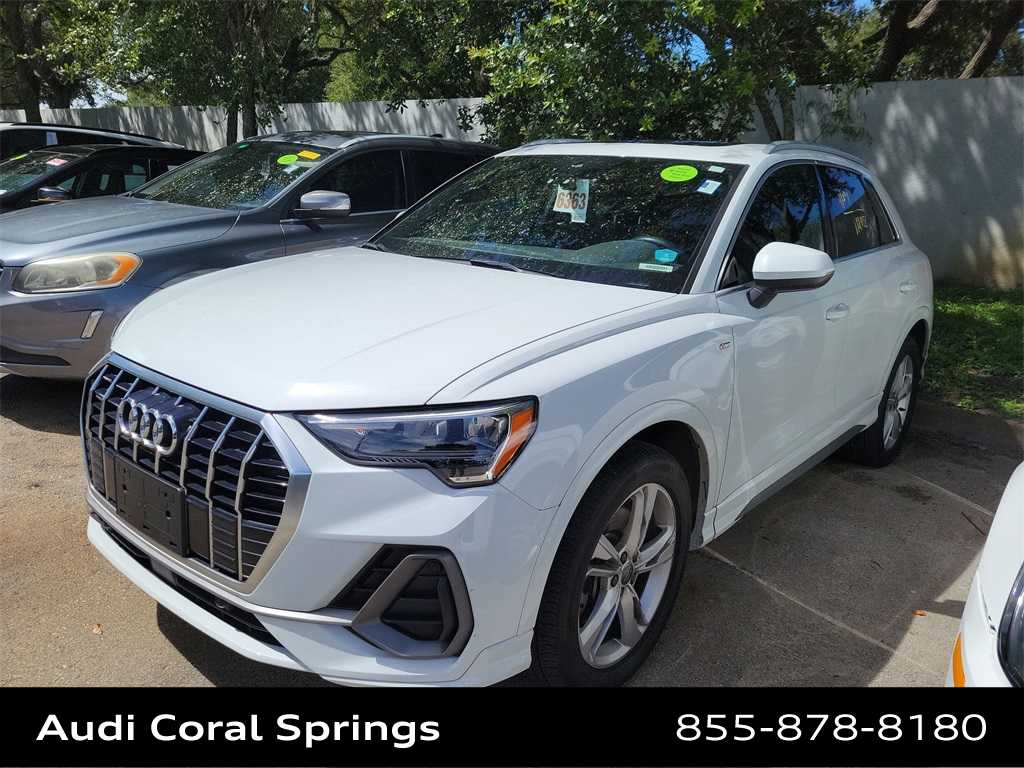 Thumbnail: 2019 Audi Q3 - 2