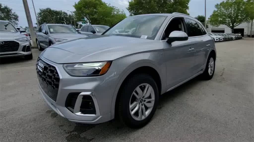 Thumbnail: 2023 Audi Q5 - 5