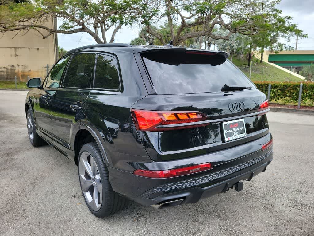 Thumbnail: 2026 Audi Q7 - 12