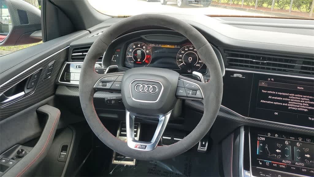 Thumbnail: 2025 Audi RS Q8 - 23