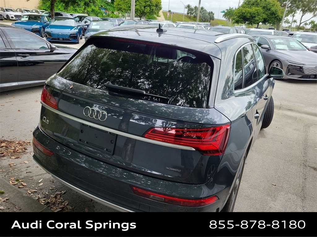 Thumbnail: 2023 Audi Q5 - 12
