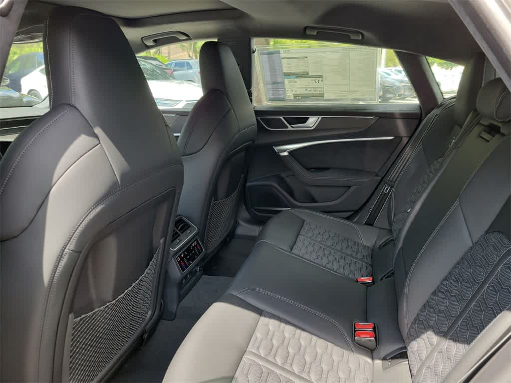 Thumbnail: 2025 Audi RS 7 - 12