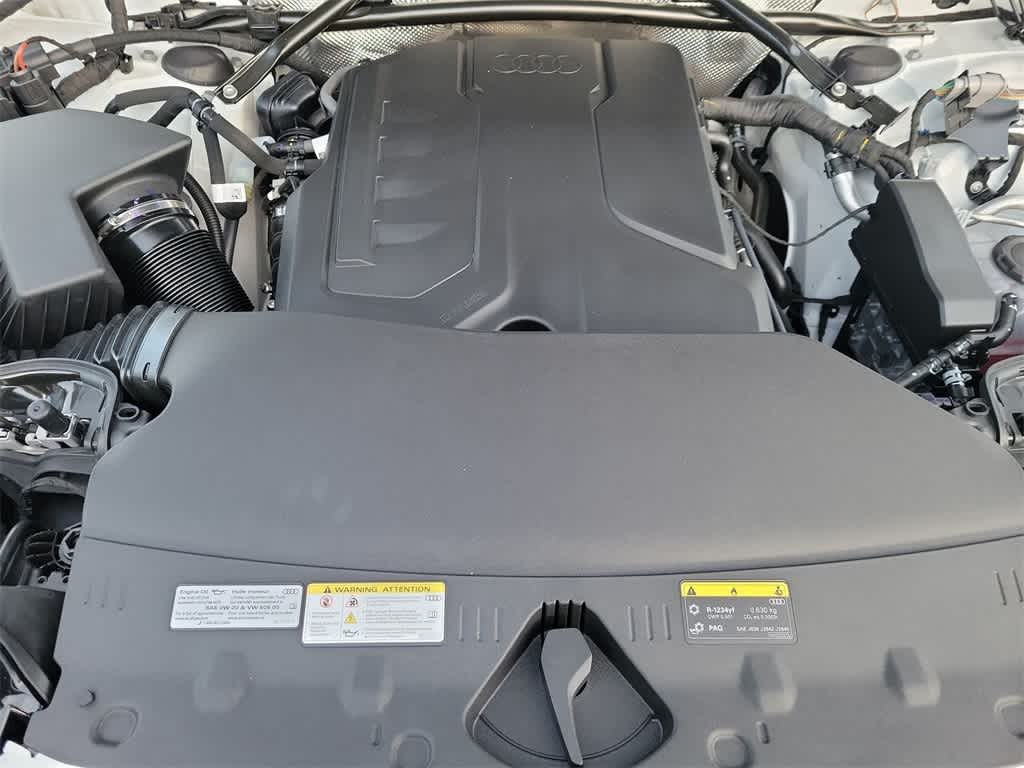 Thumbnail: 2025 Audi Q5 - 9