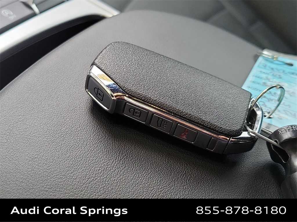 Thumbnail: 2023 Kia Stinger - 20