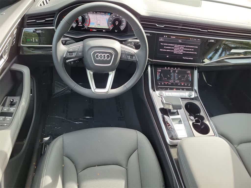 Thumbnail: 2026 Audi Q8 - 18