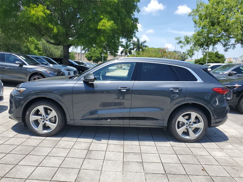 Thumbnail: 2025 Audi Q5 - 5