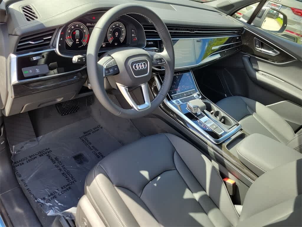 New 2026 Audi Q7 45 Premium SUV