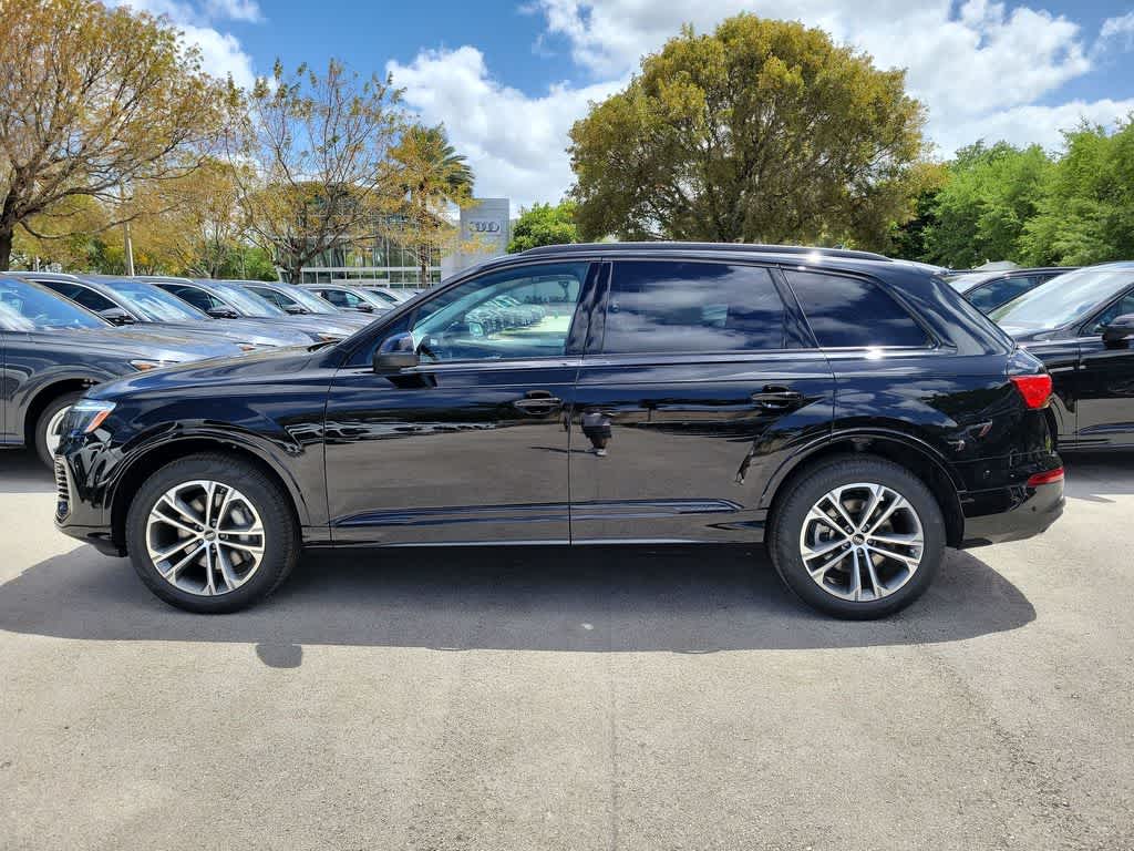 Thumbnail: 2026 Audi Q7 - 5