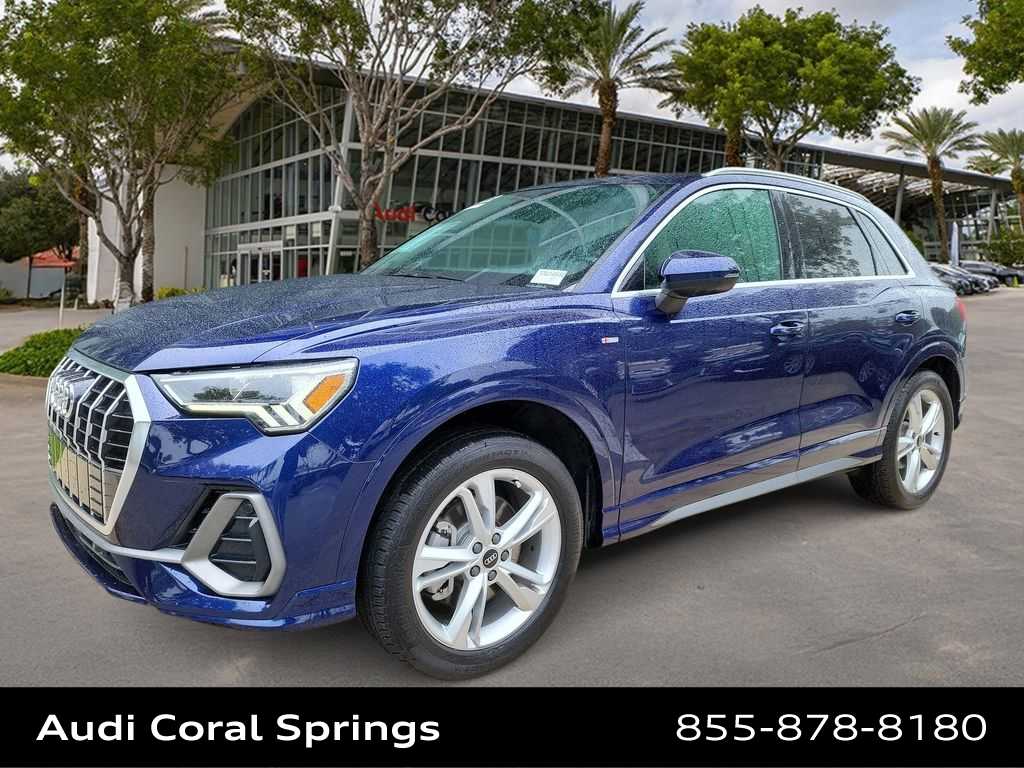 Thumbnail: 2022 Audi Q3 - 1