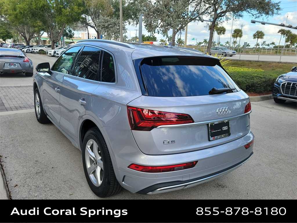 Thumbnail: 2023 Audi Q5 - 6