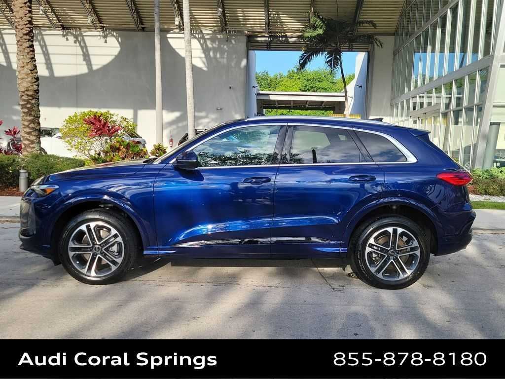 Thumbnail: 2025 Audi Q5 - 5