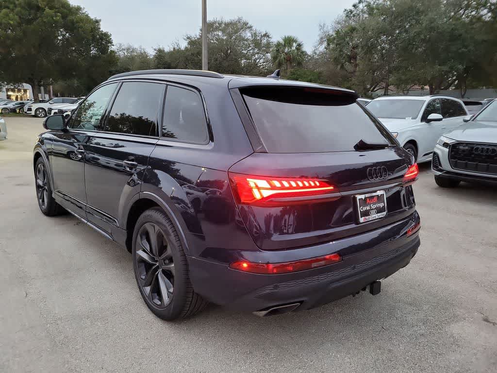 Thumbnail: 2026 Audi Q7 - 6