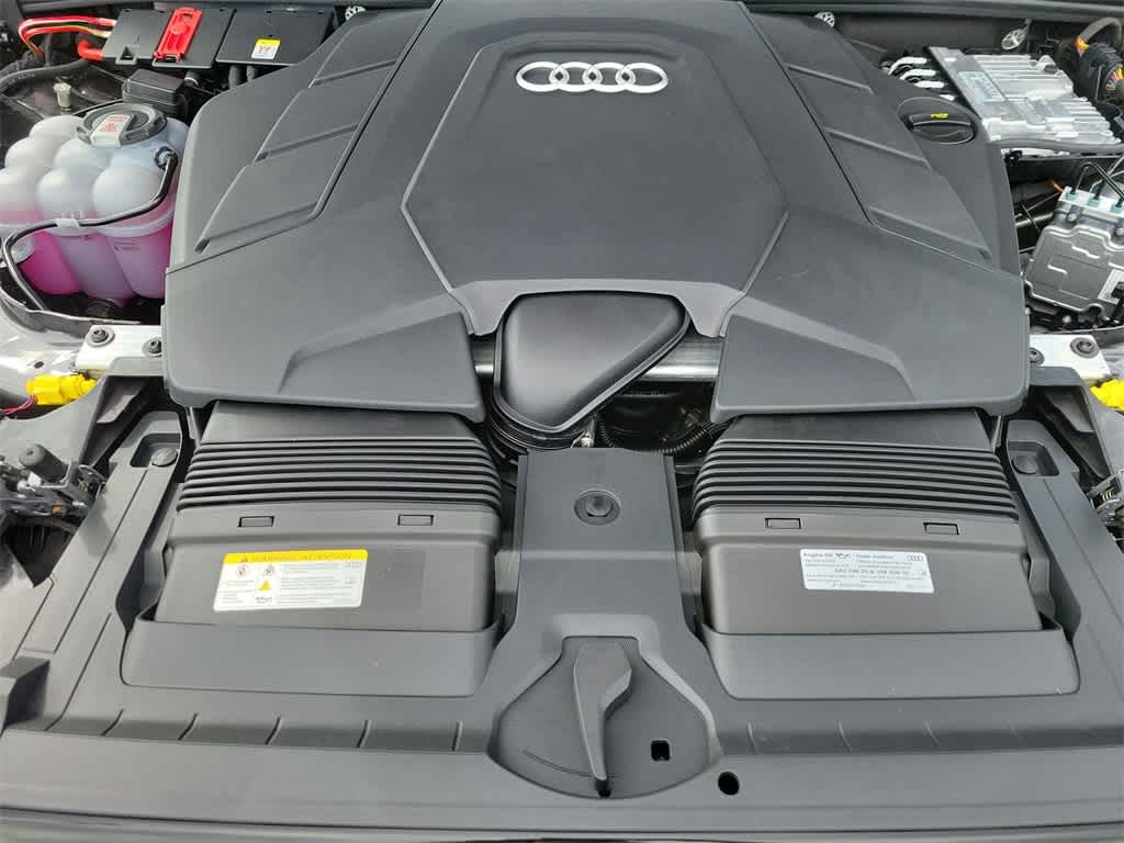 Thumbnail: 2026 Audi Q7 - 9